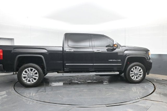 2019 GMC Sierra 3500 HD Denali