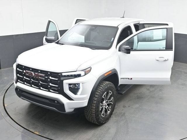 2024 GMC Canyon AT4