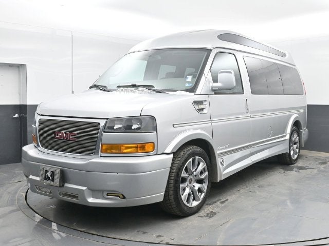 2022 GMC Savana Cargo 2500 RWD 2500 Regular Wheelbase Work Van