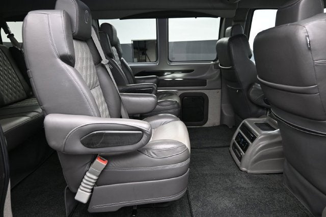 2022 GMC Savana Cargo 2500 RWD 2500 Regular Wheelbase Work Van