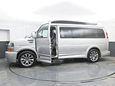 2022 GMC Savana Cargo 2500 RWD 2500 Regular Wheelbase Work Van