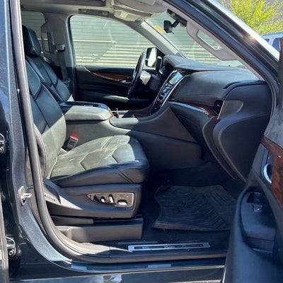 2019 Cadillac Escalade ESV Luxury