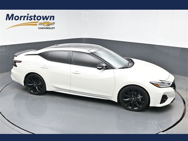 2023 Nissan Maxima SR