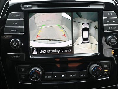 2023 Nissan Maxima SR