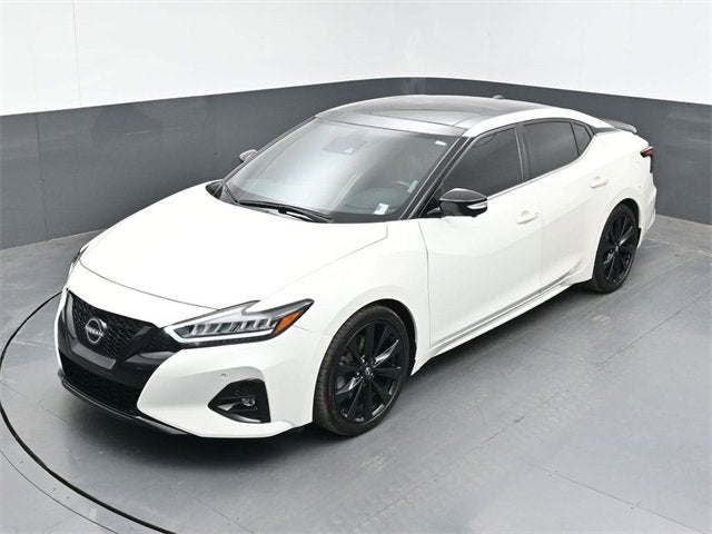 2023 Nissan Maxima SR