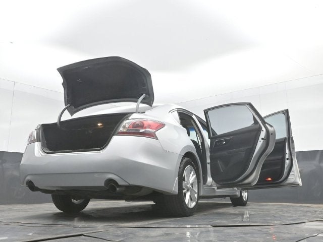 2014 Nissan Altima 2.5 SV