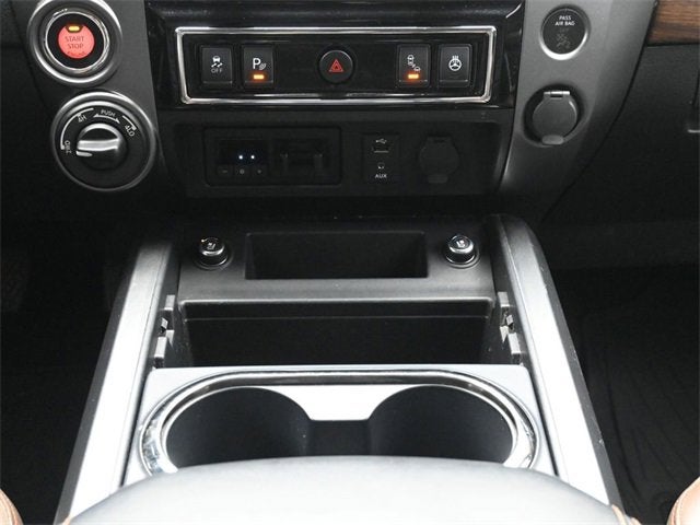 2017 Nissan Titan Platinum Reserve