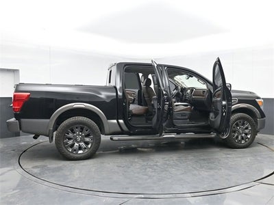 2017 Nissan Titan Platinum Reserve