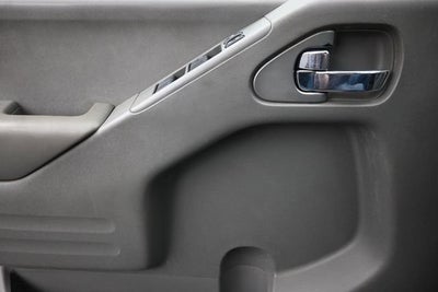 2015 Nissan Frontier SV