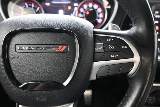 2015 Dodge Challenger SXT Plus