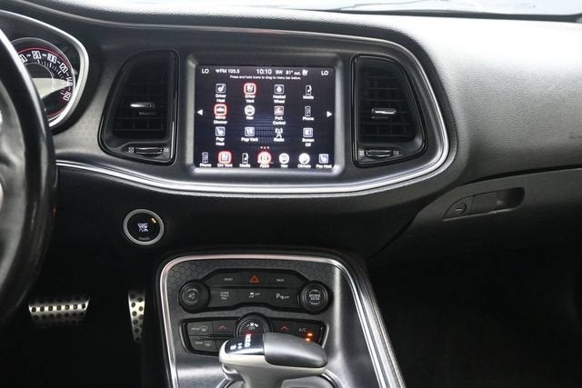 2015 Dodge Challenger SXT Plus