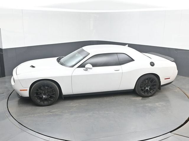 2015 Dodge Challenger SXT Plus