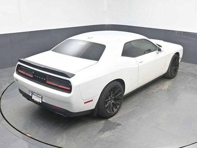 2015 Dodge Challenger SXT Plus