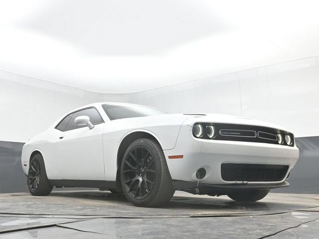 2015 Dodge Challenger SXT Plus