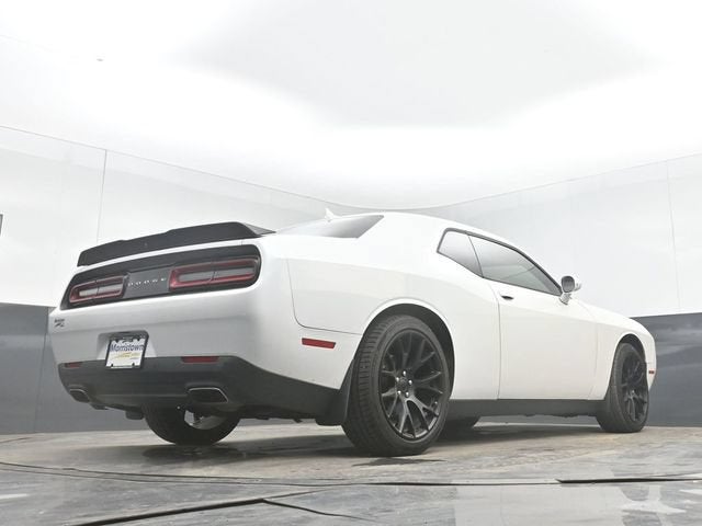 2015 Dodge Challenger SXT Plus