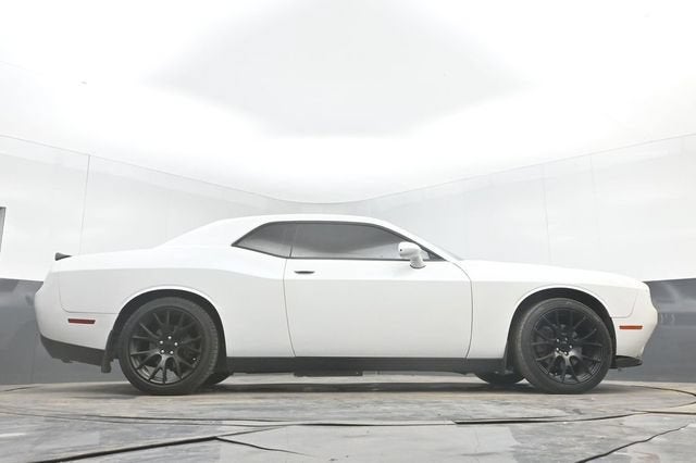 2015 Dodge Challenger SXT Plus