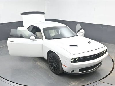 2015 Dodge Challenger SXT Plus