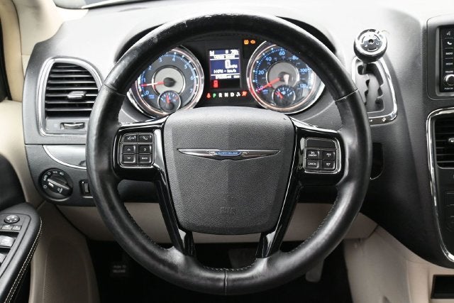 2014 Chrysler Town & Country Touring-L 30th Anniversary