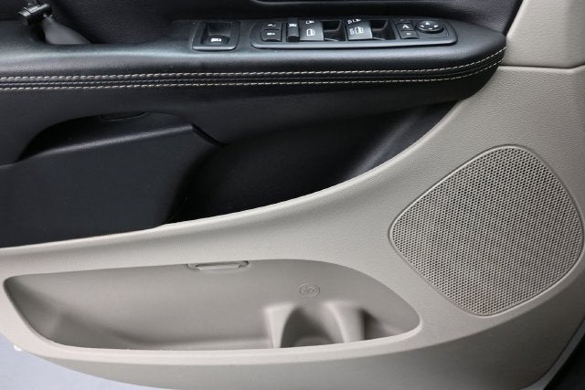 2014 Chrysler Town & Country Touring-L 30th Anniversary