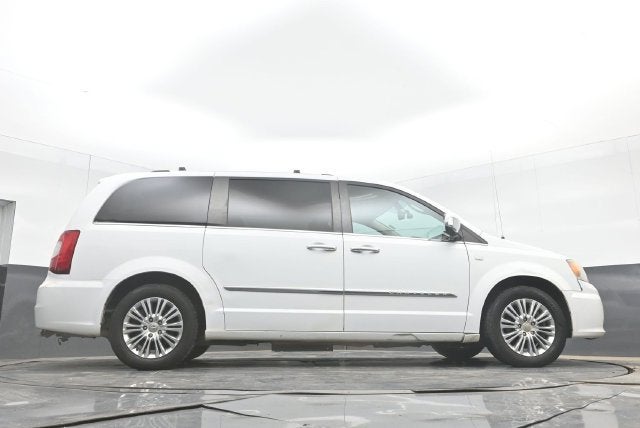 2014 Chrysler Town & Country Touring-L 30th Anniversary