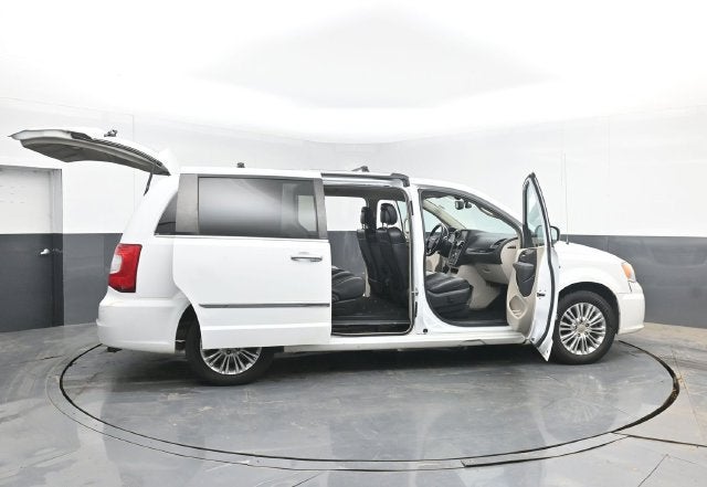 2014 Chrysler Town & Country Touring-L 30th Anniversary