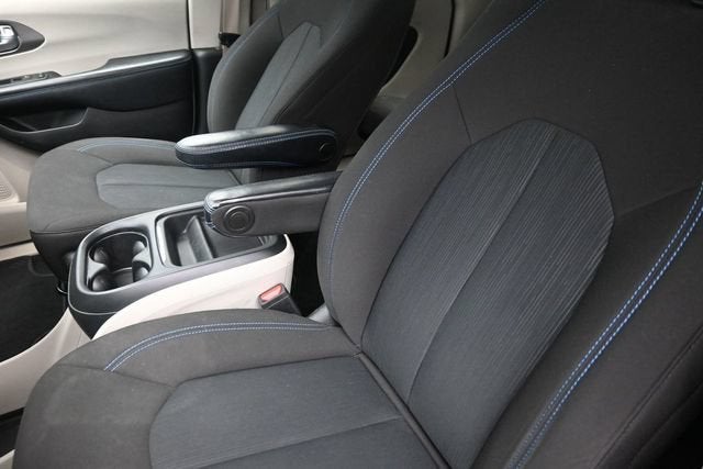 2021 Chrysler Pacifica Touring