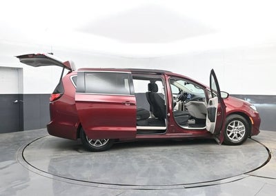 2021 Chrysler Pacifica Touring