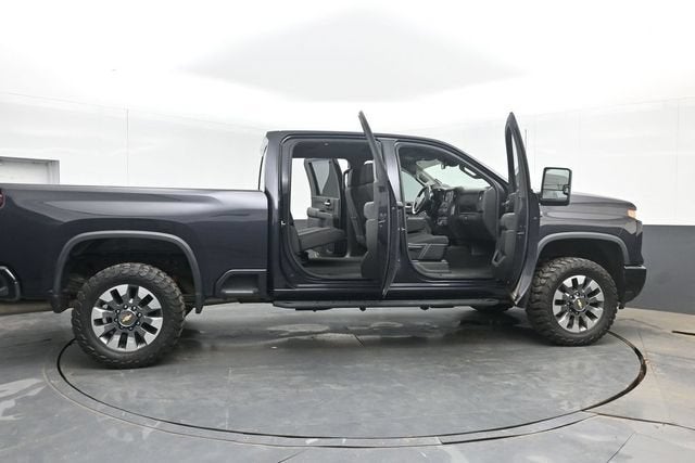 2024 Chevrolet Silverado 2500 HD Custom