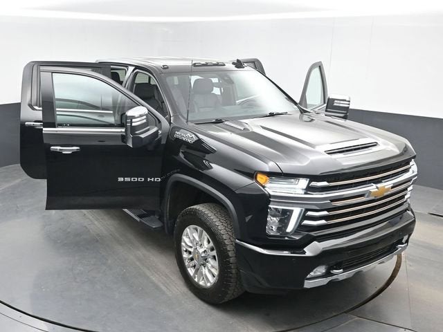 2022 Chevrolet Silverado 3500 HD High Country