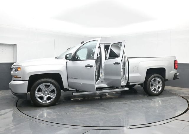 2019 Chevrolet Silverado LD Custom