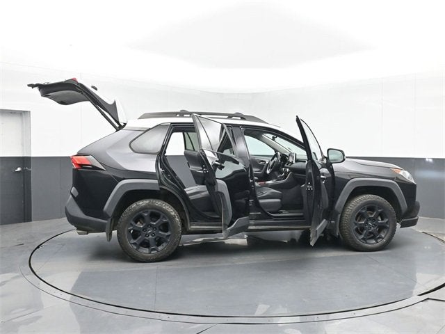 2020 Toyota RAV4 Adventure