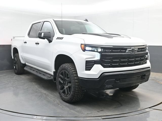 2026 Chevrolet Silverado 1500 LT Trail Boss - Photo 2