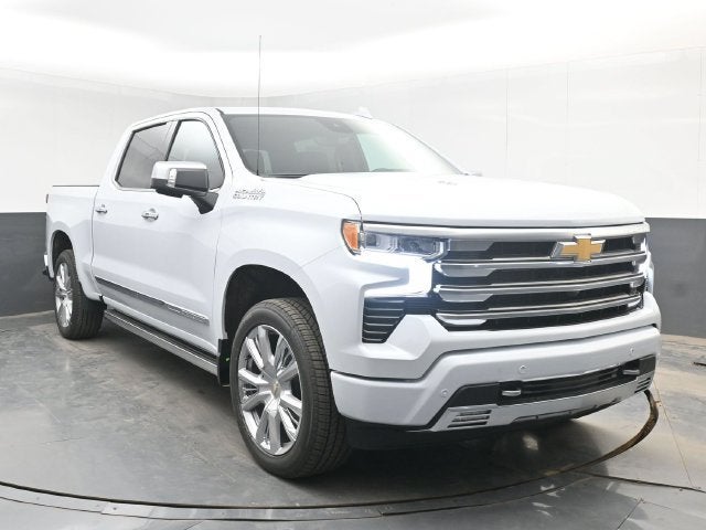 2026 Chevrolet Silverado 1500 High Country - Photo 2