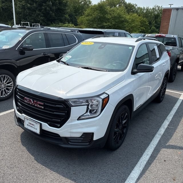 2023 GMC Terrain SLE