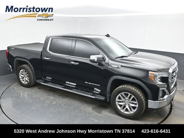 2020 GMC Sierra 4WD Crew Cab Short Box SLT's photo