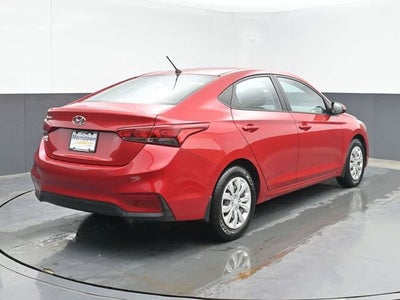 2022 Hyundai Accent SE