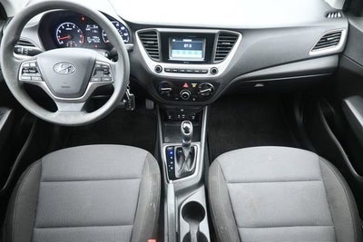2022 Hyundai Accent SE
