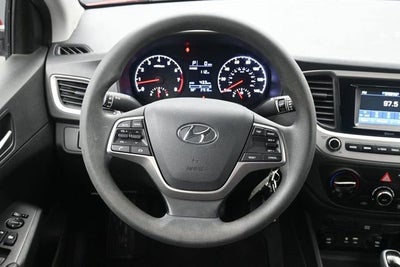 2022 Hyundai Accent SE