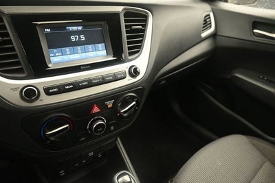 2022 Hyundai Accent SE