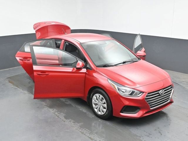 2022 Hyundai Accent SE
