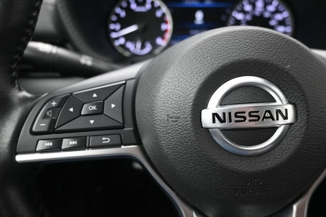 2023 Nissan Sentra SV Xtronic CVT
