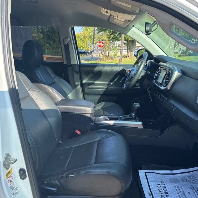 2017 Toyota Tacoma SR5 V6