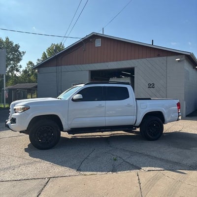 2017 Toyota Tacoma SR5 V6