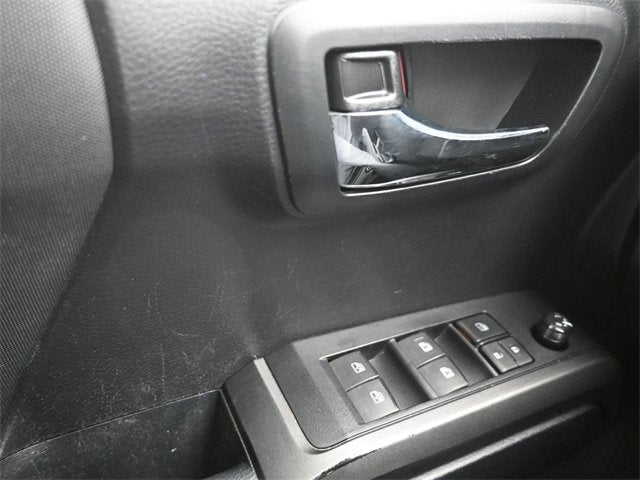 2020 Toyota Tacoma 4WD SR5