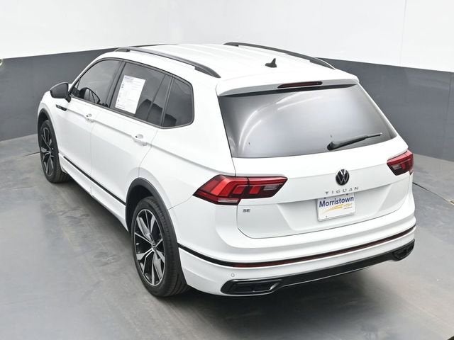 2022 Volkswagen Tiguan SE R-Line Black