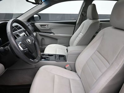 2017 Toyota Camry Hybrid LE