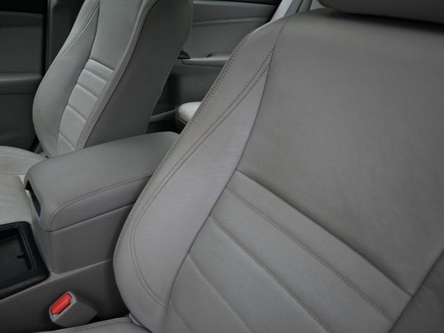 2017 Toyota Camry Hybrid LE