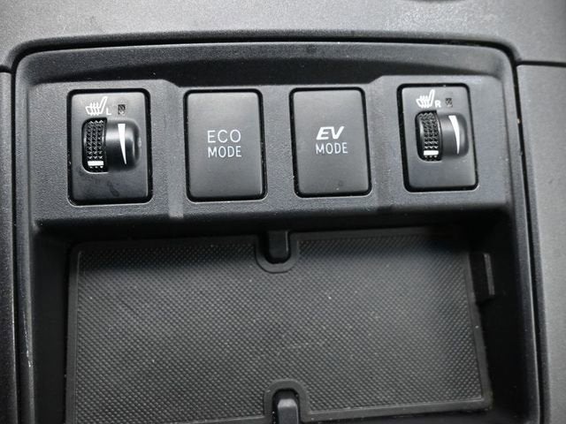 2017 Toyota Camry Hybrid LE