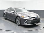 2022 Toyota Camry Hybrid XLE