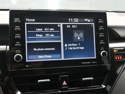 2022 Toyota Camry Hybrid XLE